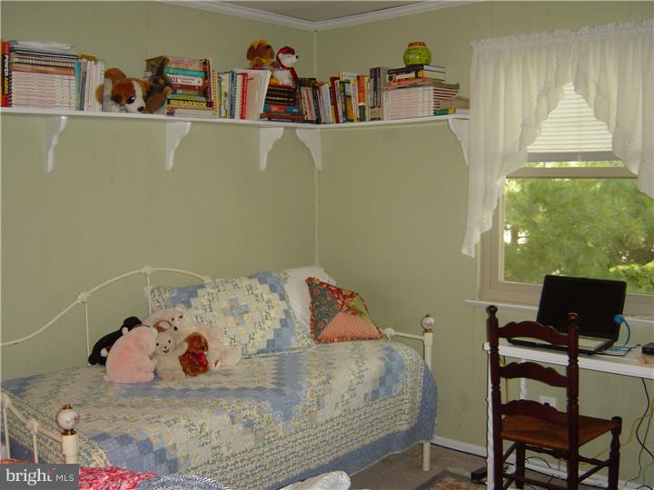15115 Ina Drive Philadelphia, PA 19116 - Photo 11 of 21 Gallery Image 11