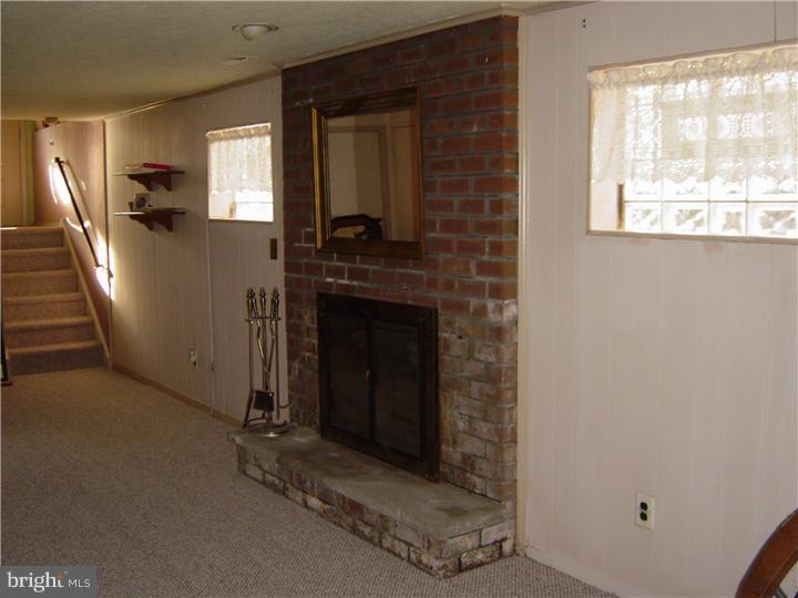 15115 Ina Drive Philadelphia, PA 19116 - Photo 15 of 21 Gallery Image 15