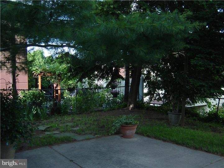 15115 Ina Drive Philadelphia, PA 19116 - Photo 19 of 21 Gallery Image 19