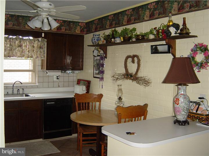 15115 Ina Drive Philadelphia, PA 19116 - Photo 7 of 21 Gallery Image 7