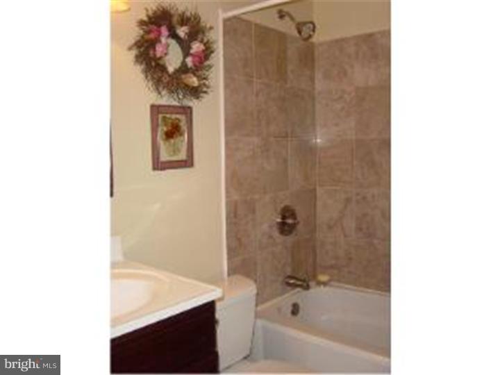 15115 Ina Drive Philadelphia, PA 19116 - Photo 8 of 21 Gallery Image 8