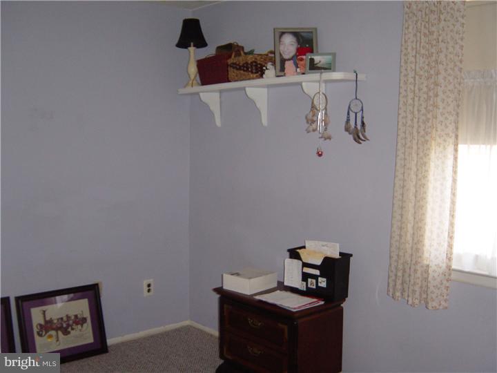 15115 Ina Drive Philadelphia, PA 19116 - Photo 10 of 21 Gallery Image 10