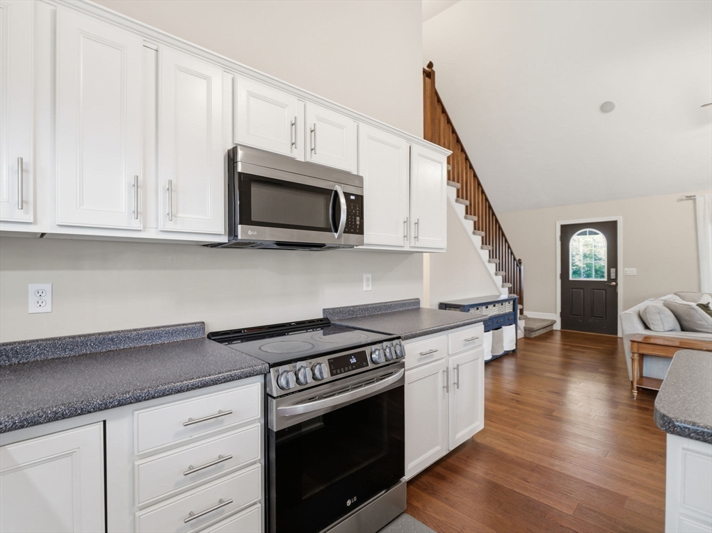 17 Meadowbrook Lane Norton, MA 02766 - Photo 11 of 42