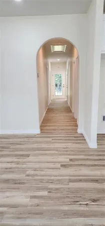 $1,895 | 1217 West 11th Avenue, Corsicana, TX 75110