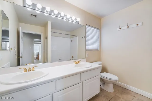 $2,795 | 9796 Raven Wing Canyon Court, Las Vegas, NV 89183