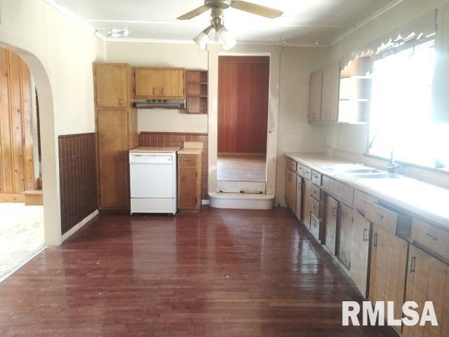 1916 Ames Road Red Bud, IL 62278 - Photo 3 of 14