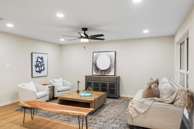 a view of an house with backyard space and garden