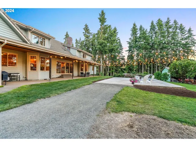 $1,725,000 | 17765 Monnier Road Northeast, Hubbard, OR 97032