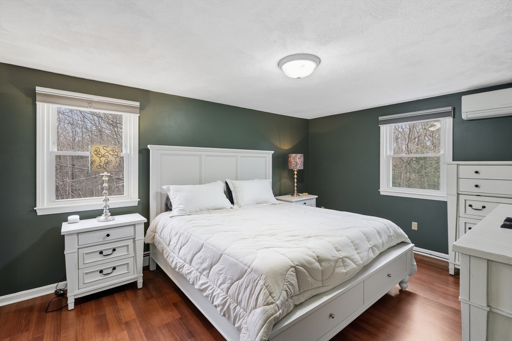35 Shannon Road Hampstead, NH 03841 - Photo 14 of 32