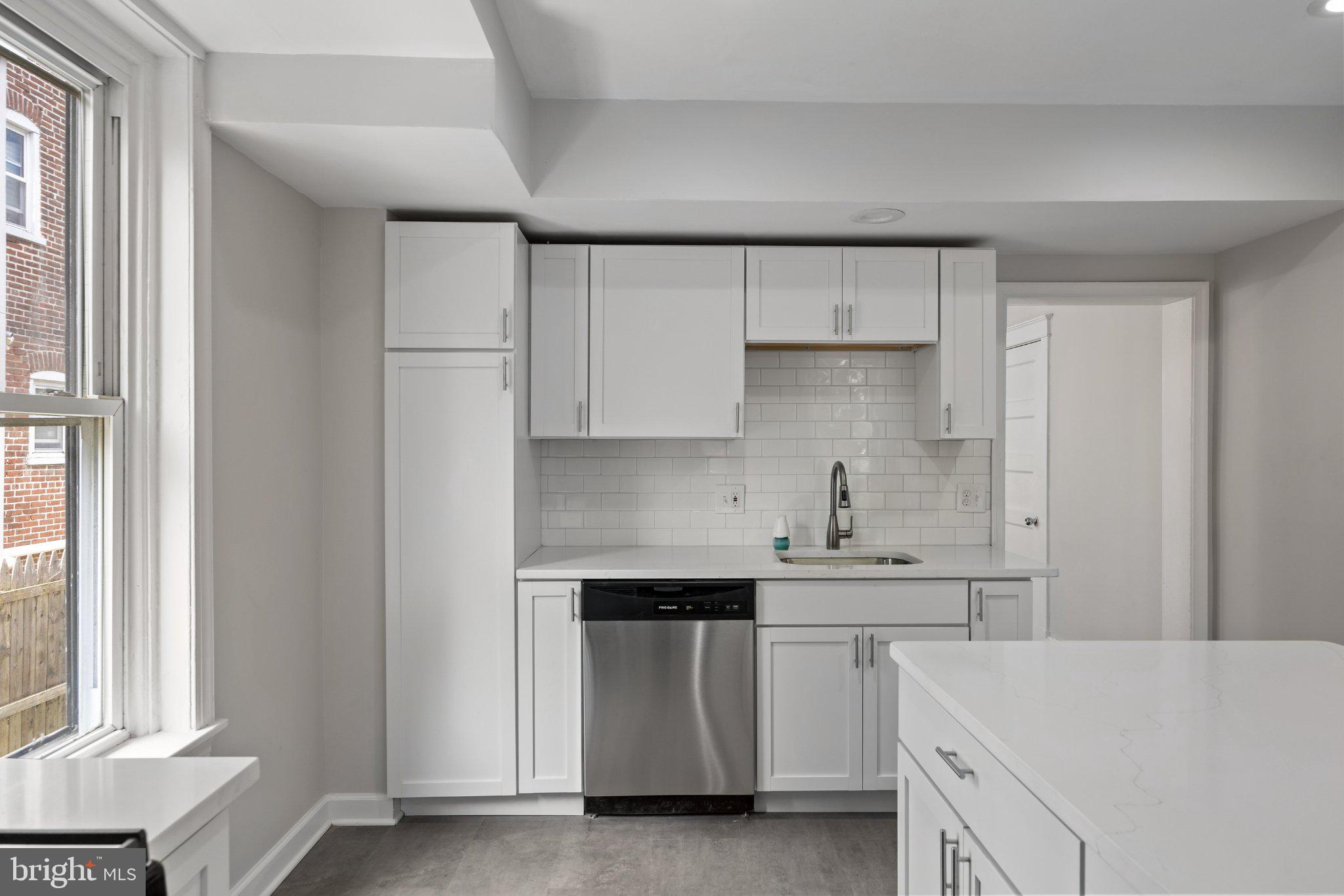 43 East 24th Street Chester, PA 19013 - Photo 12 of 39
