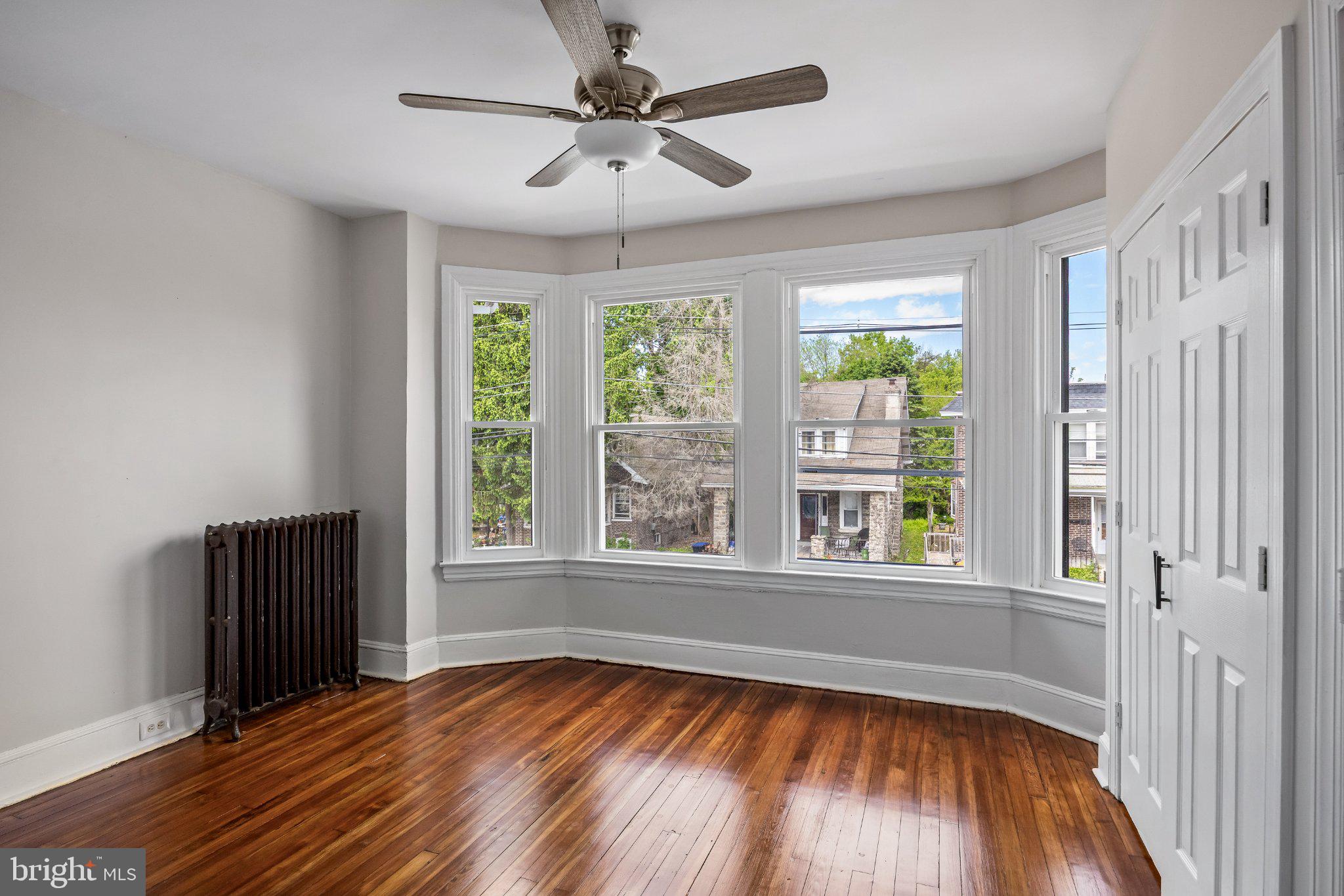 43 East 24th Street Chester, PA 19013 - Photo 17 of 39
