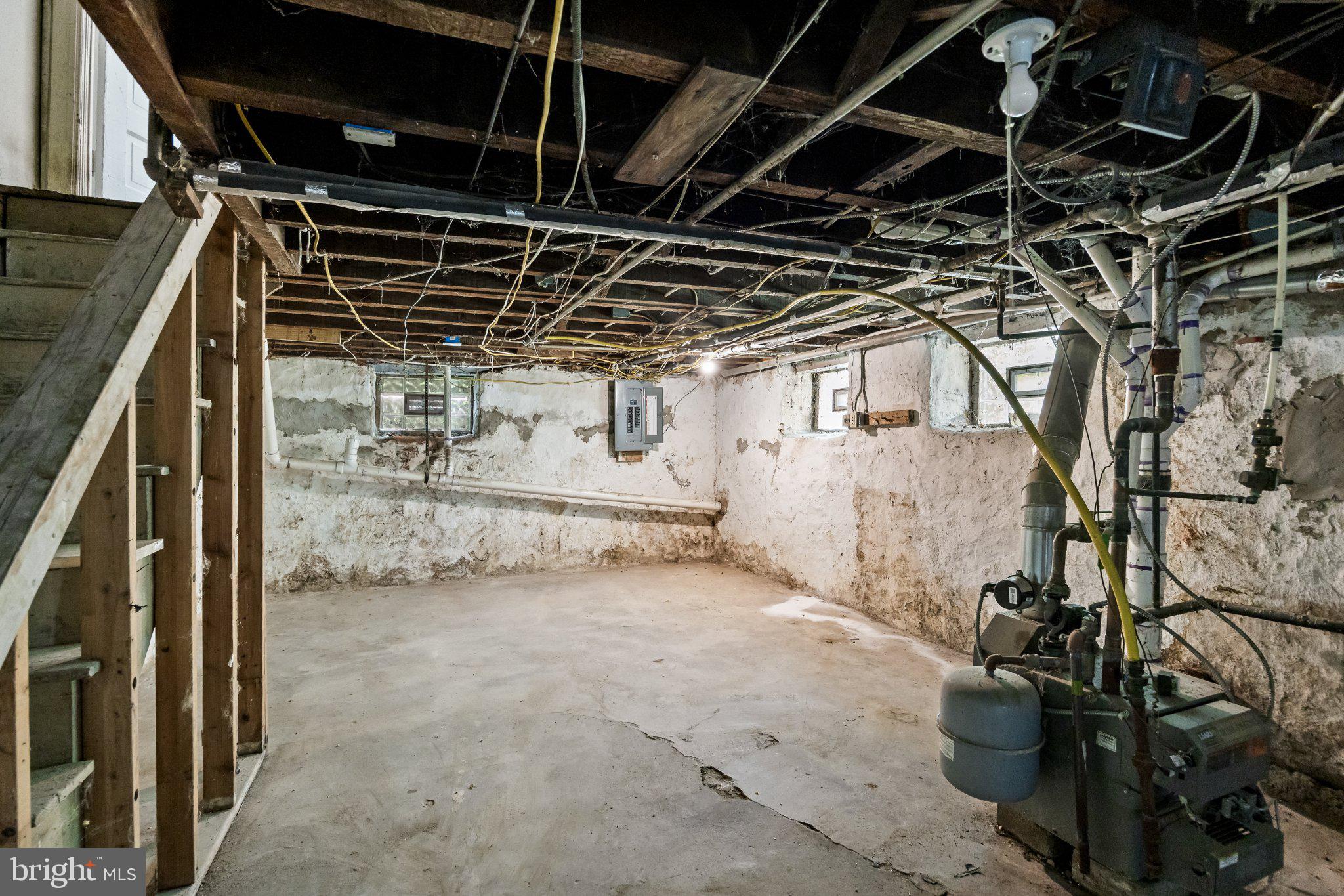 43 East 24th Street Chester, PA 19013 - Photo 30 of 39