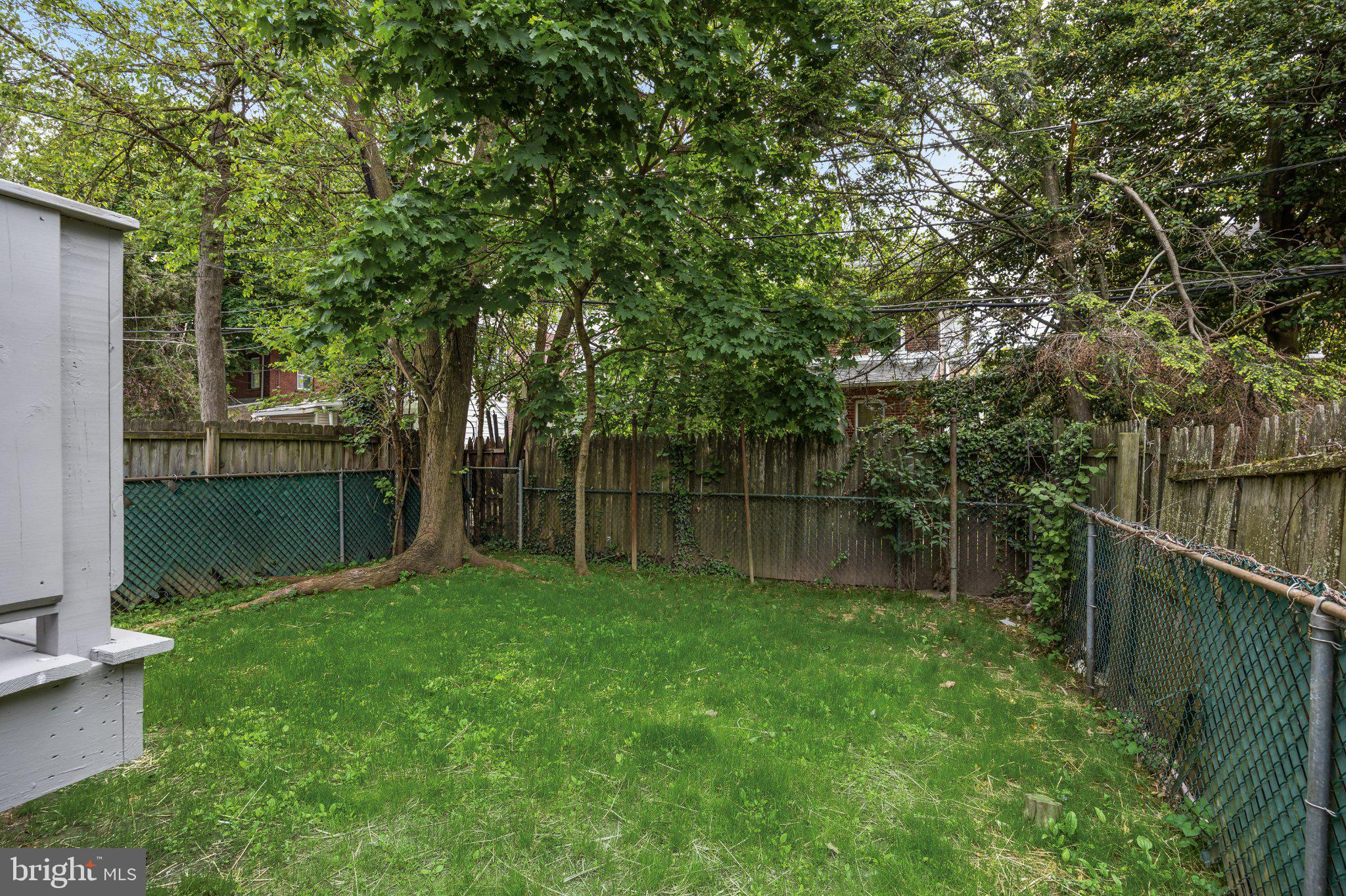 43 East 24th Street Chester, PA 19013 - Photo 33 of 39