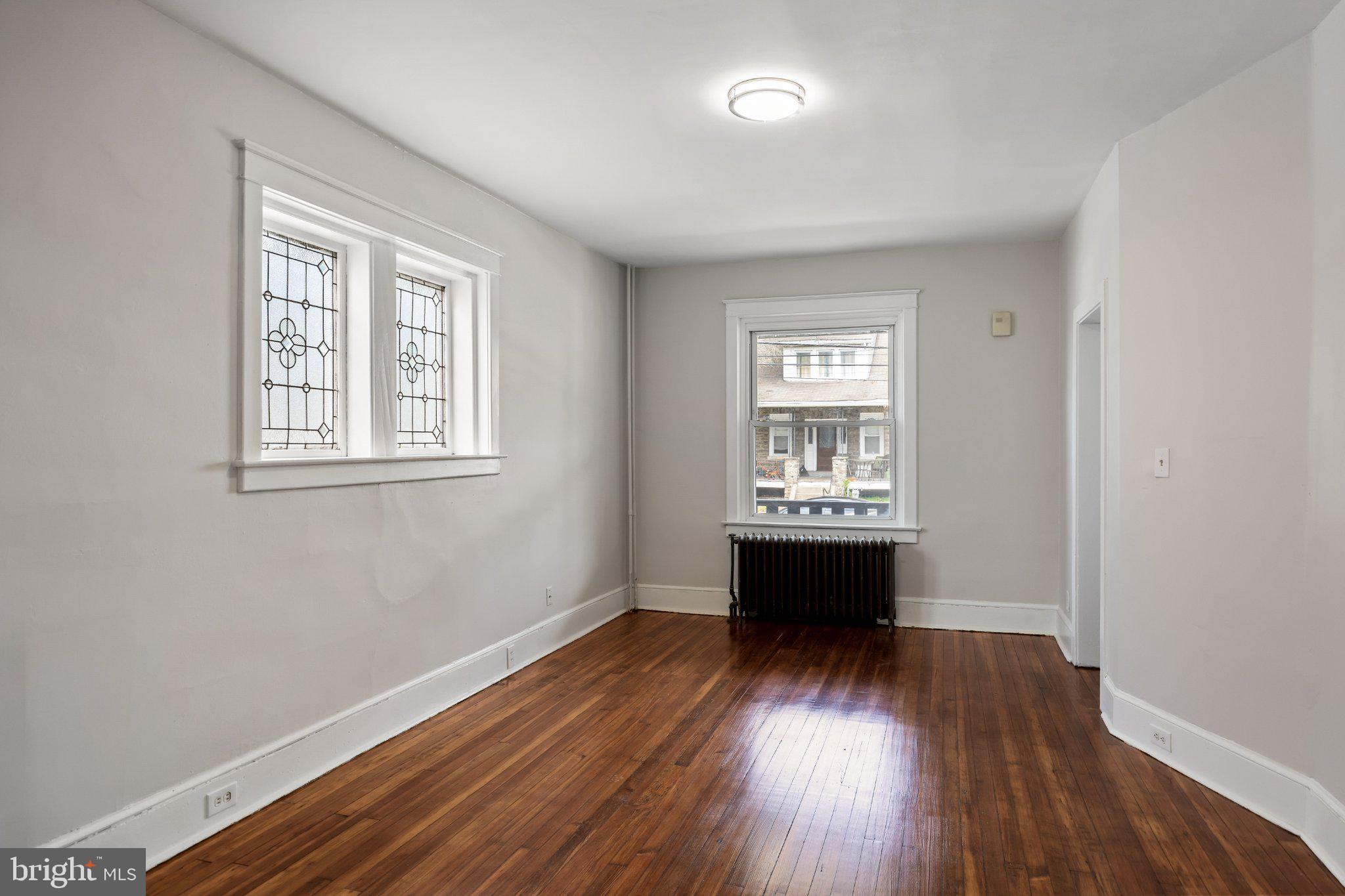 43 East 24th Street Chester, PA 19013 - Photo 8 of 39
