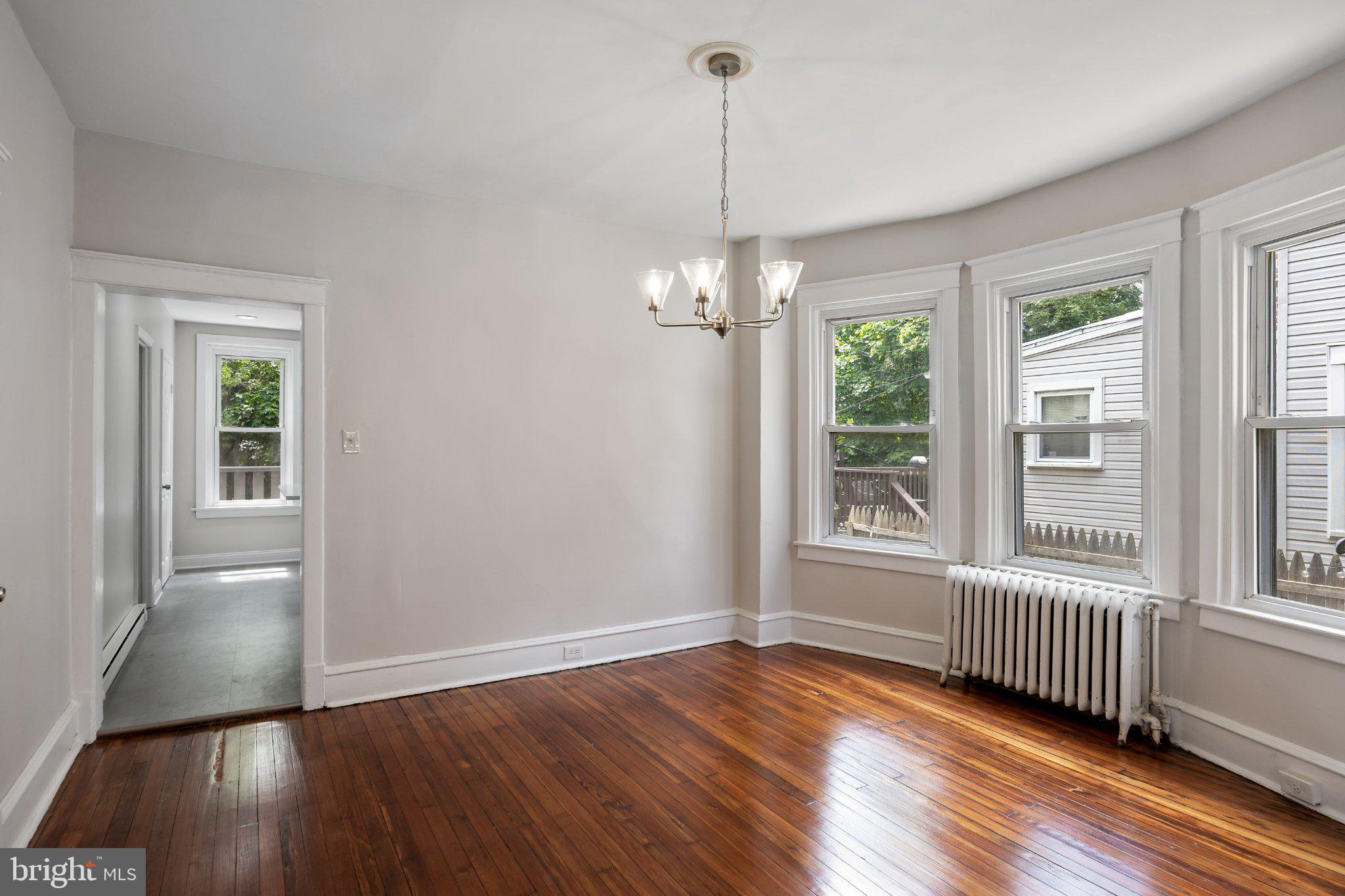 43 East 24th Street Chester, PA 19013 - Photo 9 of 39