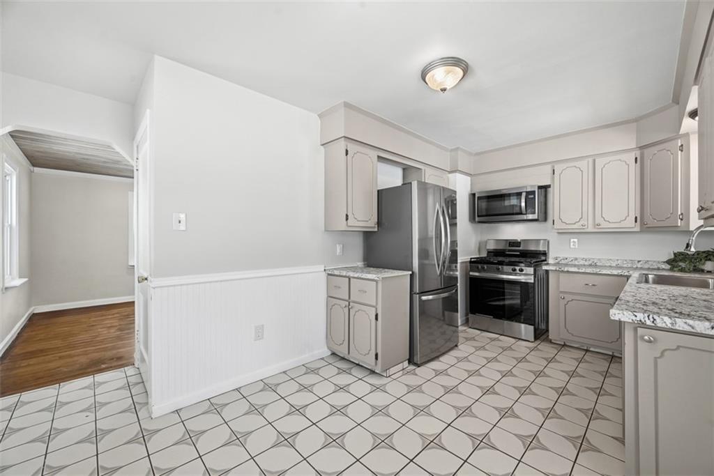 106 Maple Drive Valencia, PA 16059 - Photo 13 of 37