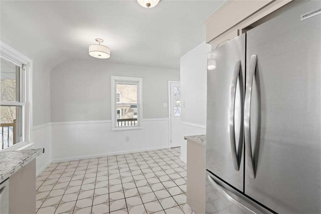 106 Maple Drive Valencia, PA 16059 - Photo 14 of 37