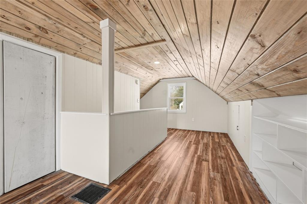 106 Maple Drive Valencia, PA 16059 - Photo 24 of 37