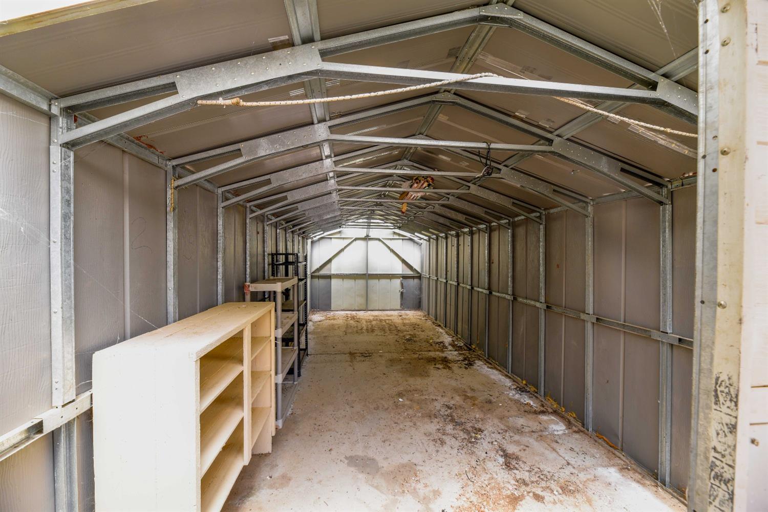 3101 Trower Road Catheys Valley, CA 95306 - Photo 24 of 29 a view of a garage