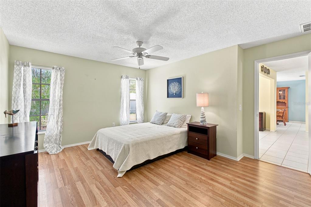6695 Pin Oak Court Spring Hill, FL 34606 - Photo 10 of 34