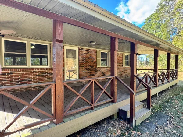 $220,000 | 3211 Crooked Run Road, Willard, NC 28478