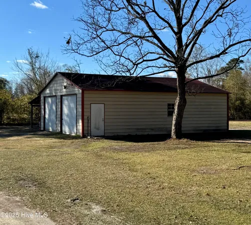 $220,000 | 3211 Crooked Run Road, Willard, NC 28478