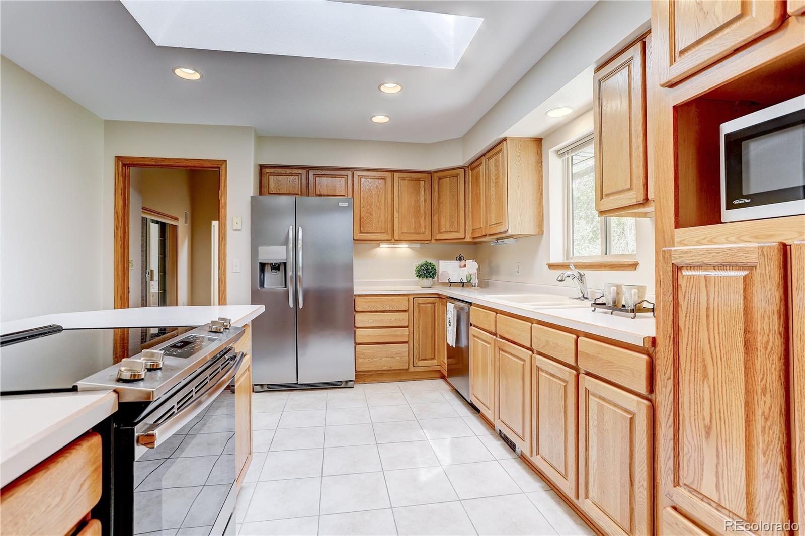 3445 Simms Street Wheat Ridge, CO 80033 - Photo 12 of 32 Gallery Image 12