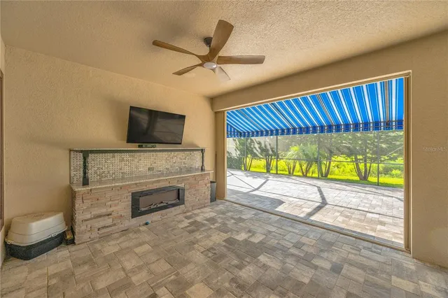 $759,000 | 6008 Watercolor Drive, Lithia, FL 33547