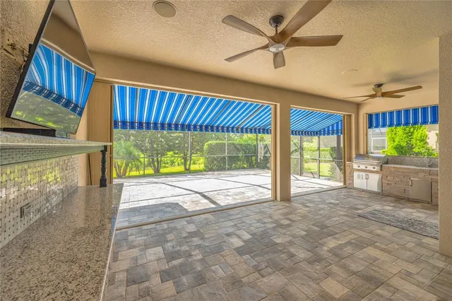 $759,000 | 6008 Watercolor Drive, Lithia, FL 33547