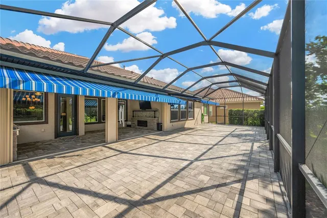 $759,000 | 6008 Watercolor Drive, Lithia, FL 33547