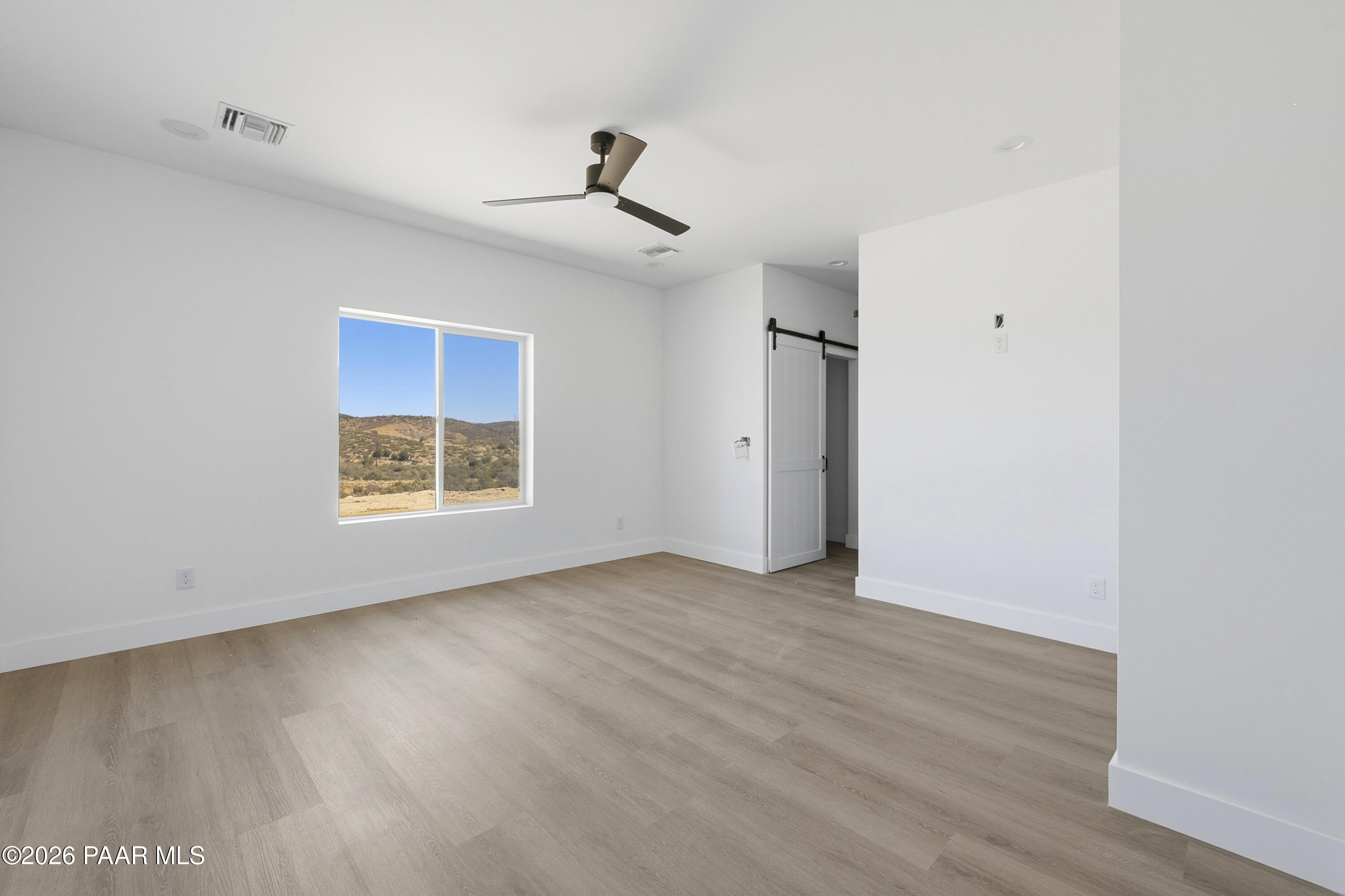 13650 East Soleil Down Road Mayer, AZ 86333 - Photo 18 of 45 26-Primary Bedroom