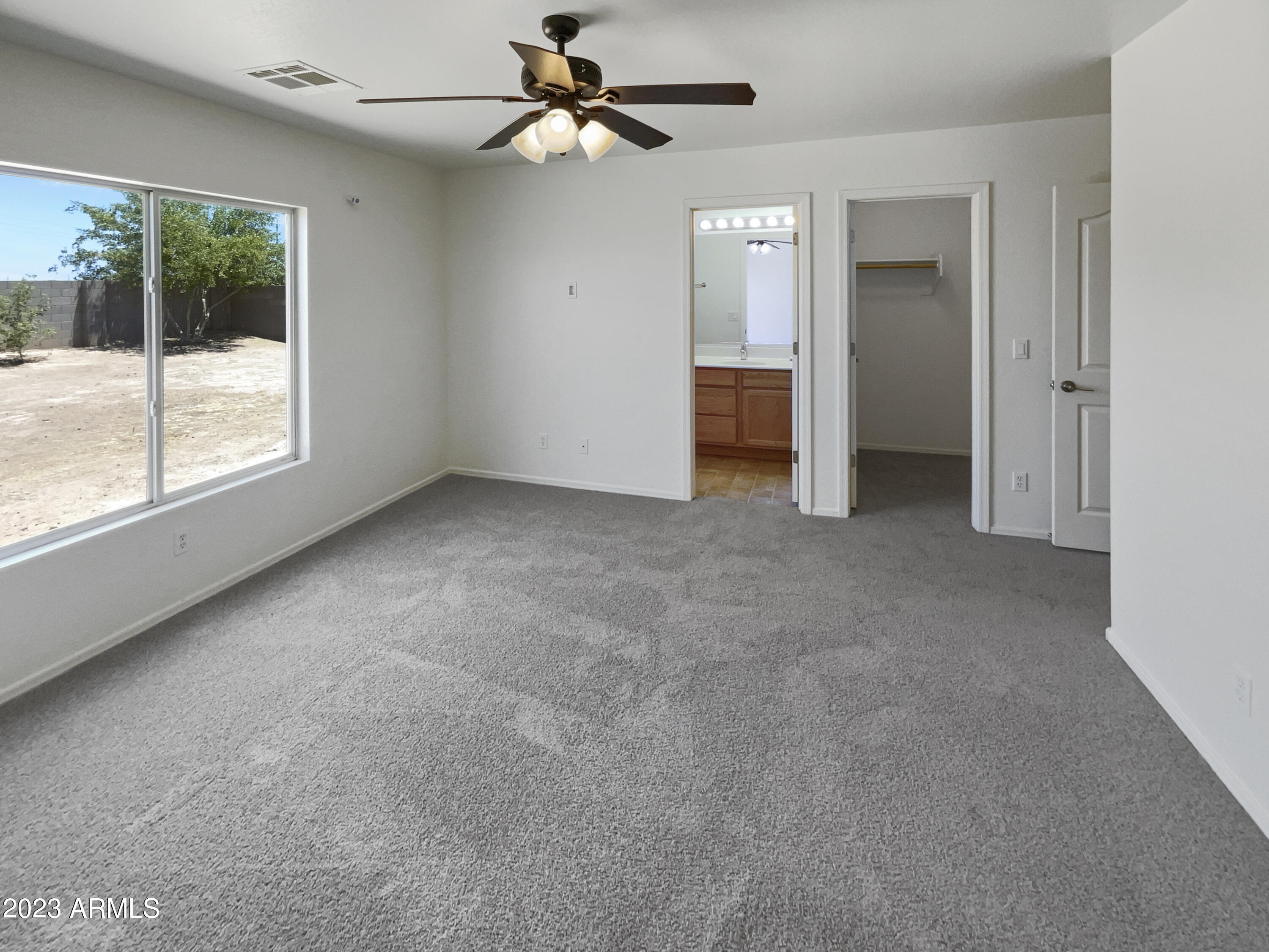 2744 West Grenadine Road Phoenix, AZ 85041 - Photo 21 of 27 listing_18