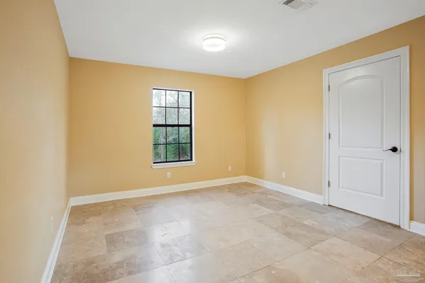 $470,000 | 1002 Daffin Road, Molino, FL 32577