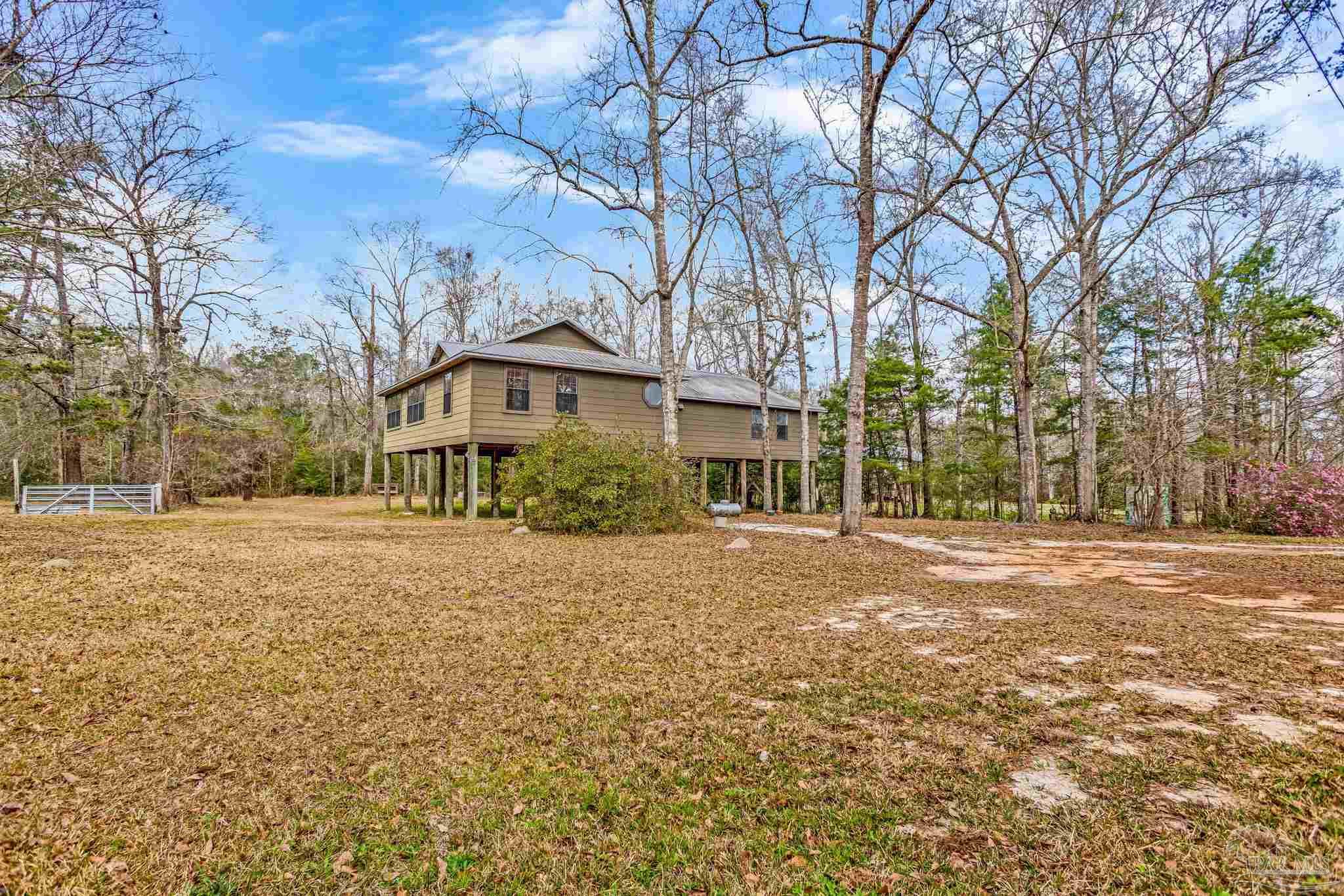 1002 Daffin Road Molino, FL 32577 - Photo 45 of 64