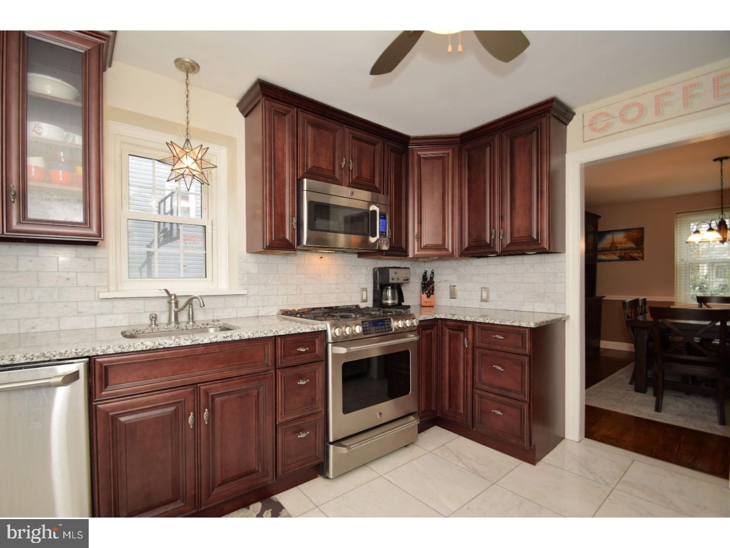 327 Montier Road Glenside, PA 19038 - Photo 11 of 24 Kitchen