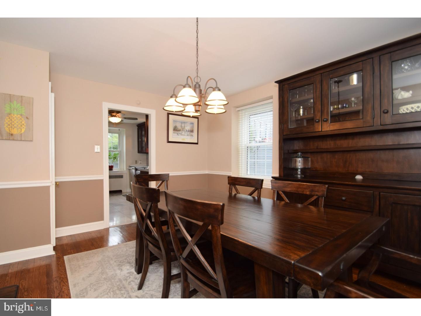 327 Montier Road Glenside, PA 19038 - Photo 10 of 24 Dining Room