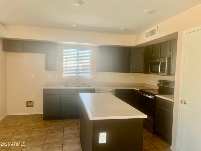 $2,450 | 1654 West Boston Street, Chandler, AZ 85224