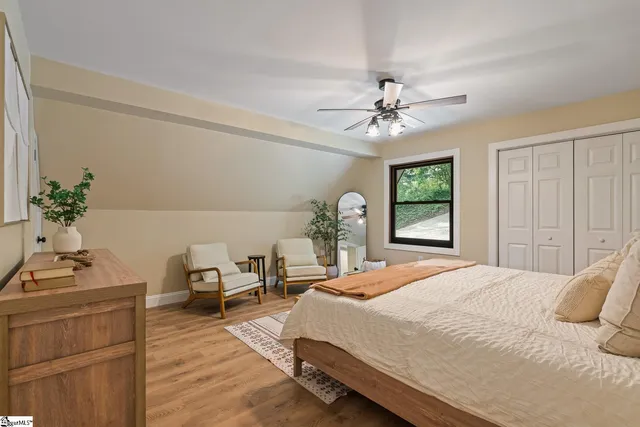 $899,640 | 303 Snyder Road, Easley, SC 29640