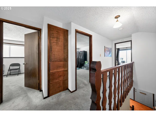 $384,995 | 840 South 1st Street, Cottage Grove, OR 97424