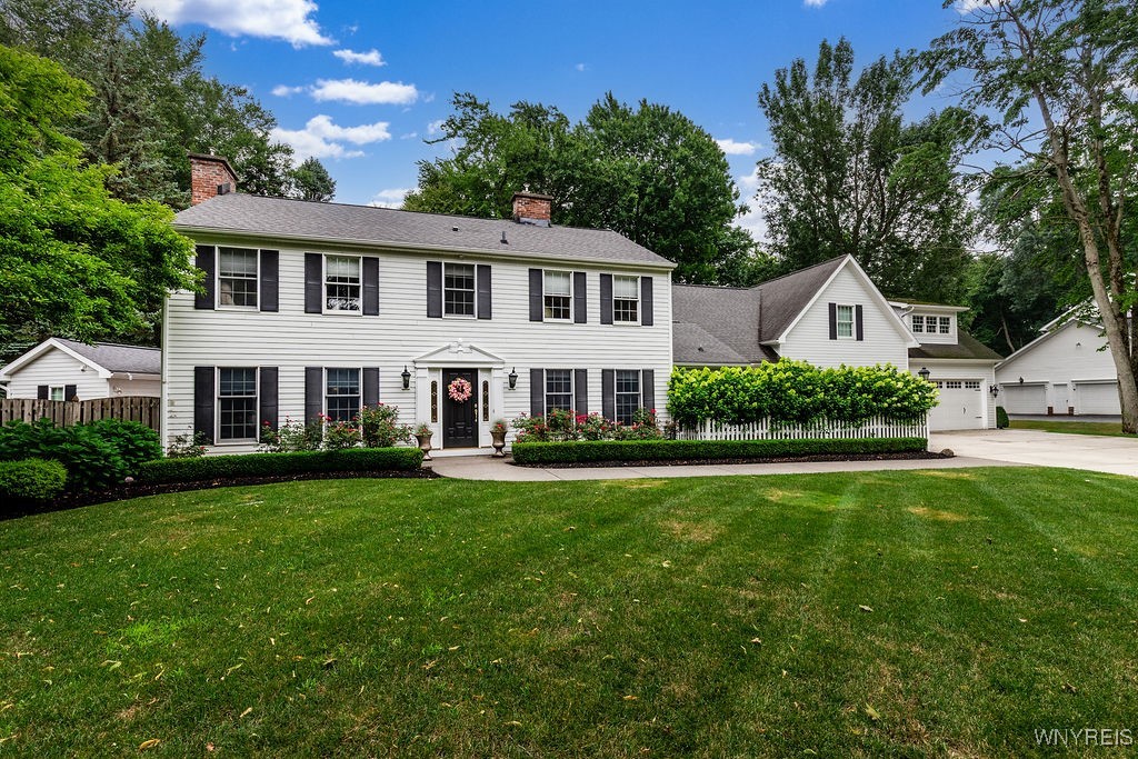81 Farmington Road Amherst, NY 14221 - Photo 1 of 1
