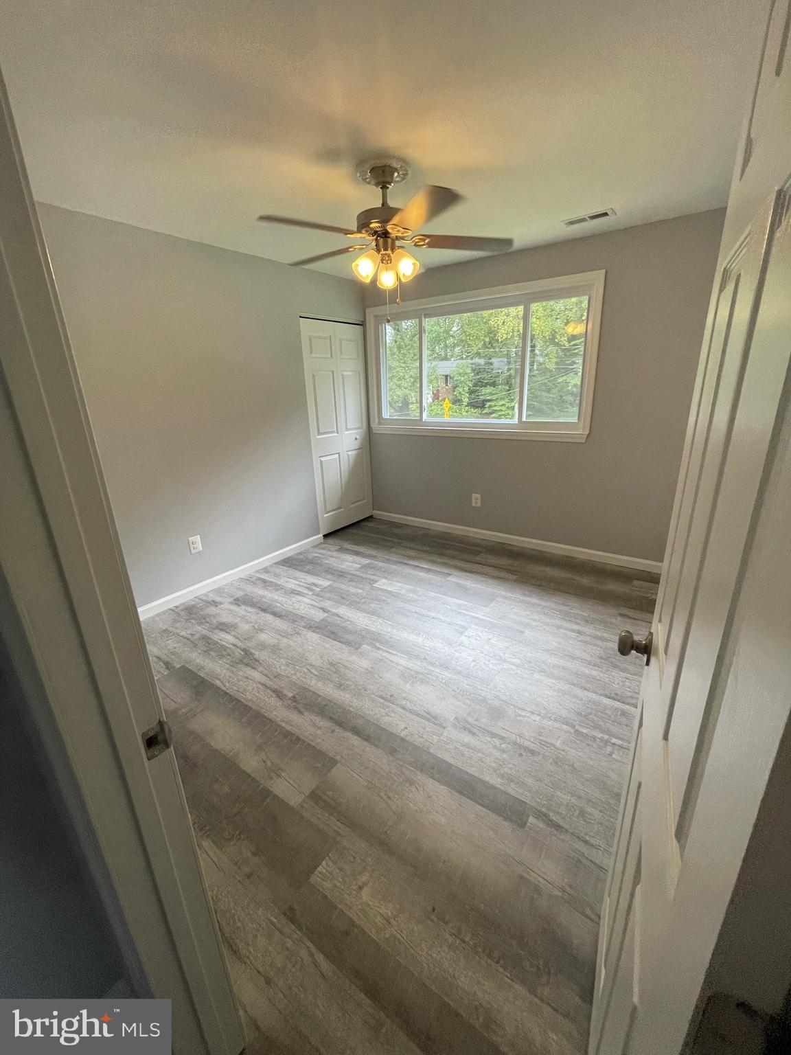 8807 Victoria Road Springfield, VA 22151 - Photo 11 of 90