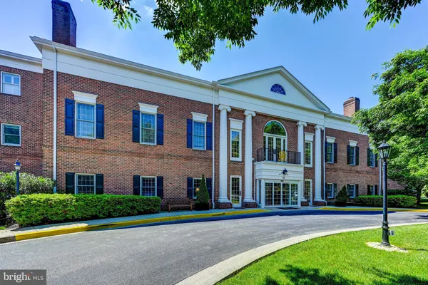$215,000 | 210 Brightwood Club Drive, Unit 210, Lutherville-Timonium, MD 21093