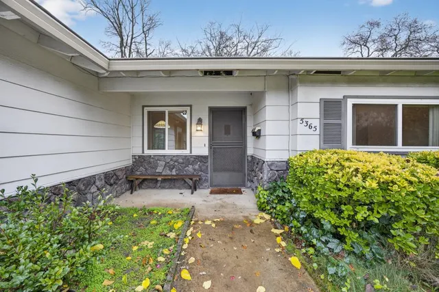 $550,000 | 5365 Whitney Boulevard, Rocklin, CA 95677