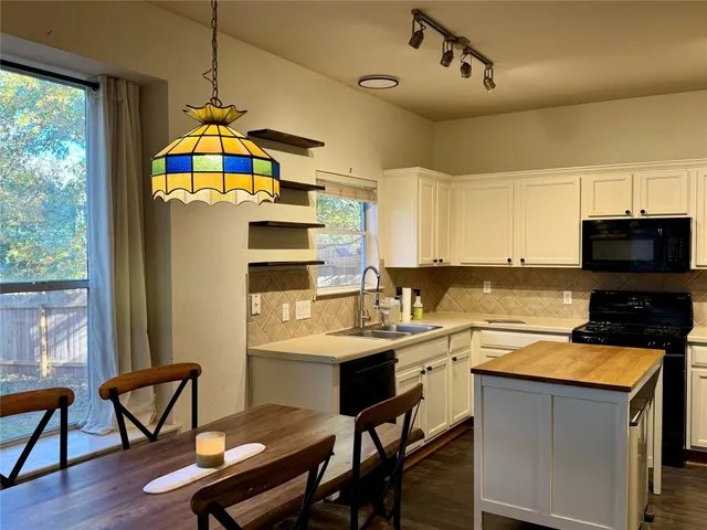 $2,400 | 2308 Sweet Clover Drive, Austin, TX 78745