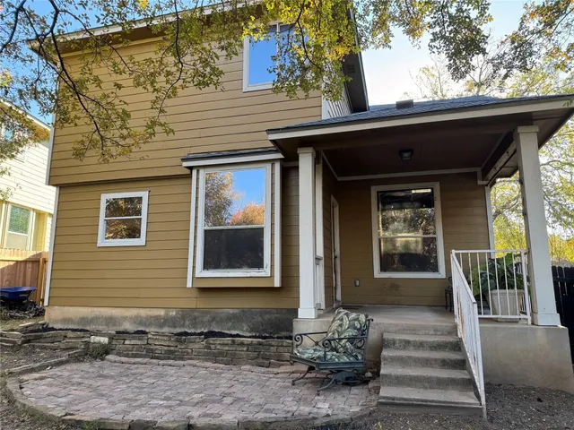 $2,400 | 2308 Sweet Clover Drive, Austin, TX 78745