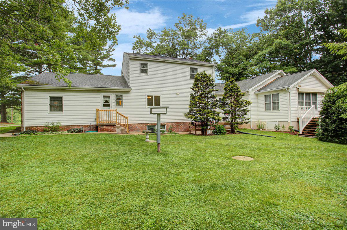 109 Capitol Hill Road Dillsburg, PA 17019 - Photo 3 of 66