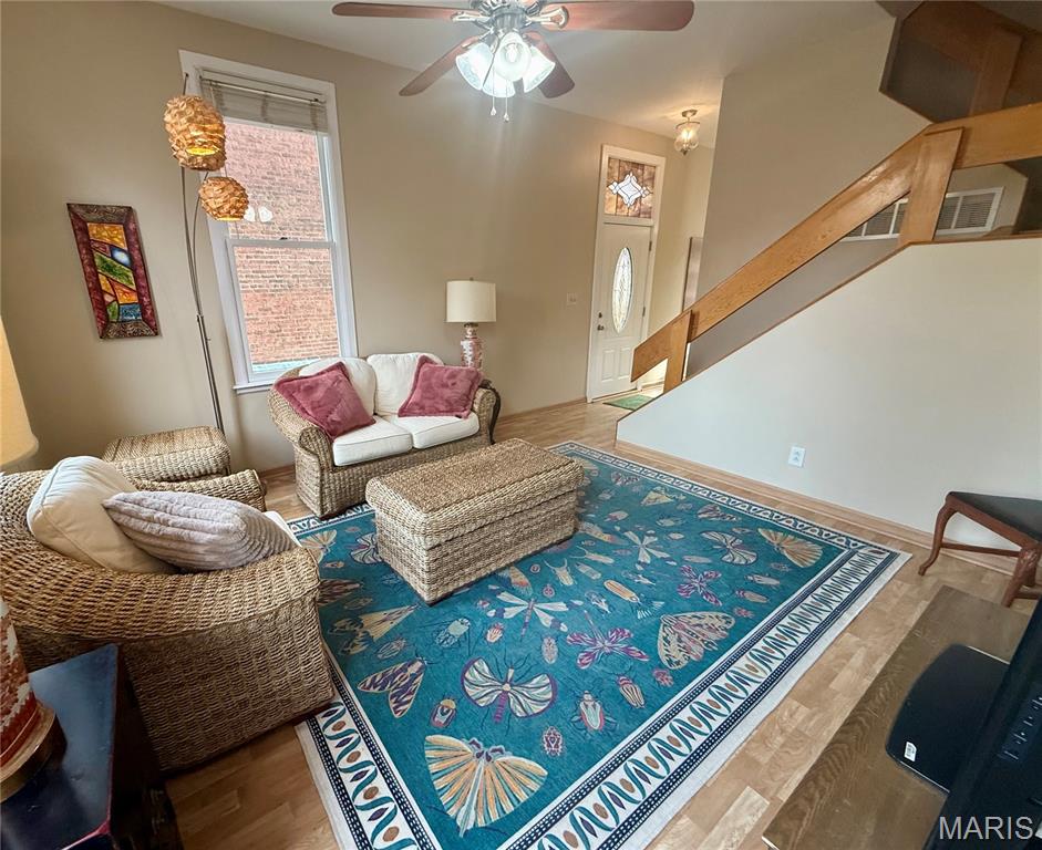 2332 Hickory Street St. Louis, MO 63104 - Photo 5 of 17