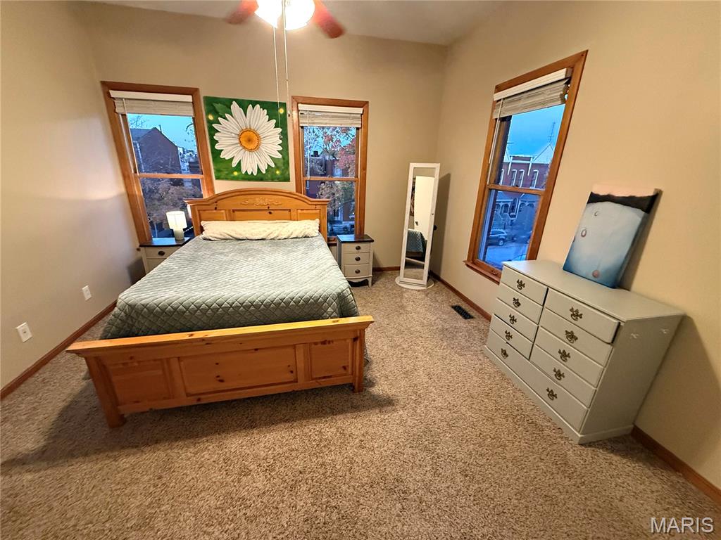 2332 Hickory Street St. Louis, MO 63104 - Photo 9 of 17