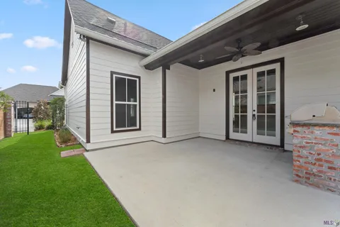 $359,000 | 364 Glenthorne Drive, Gonzales, LA 70737