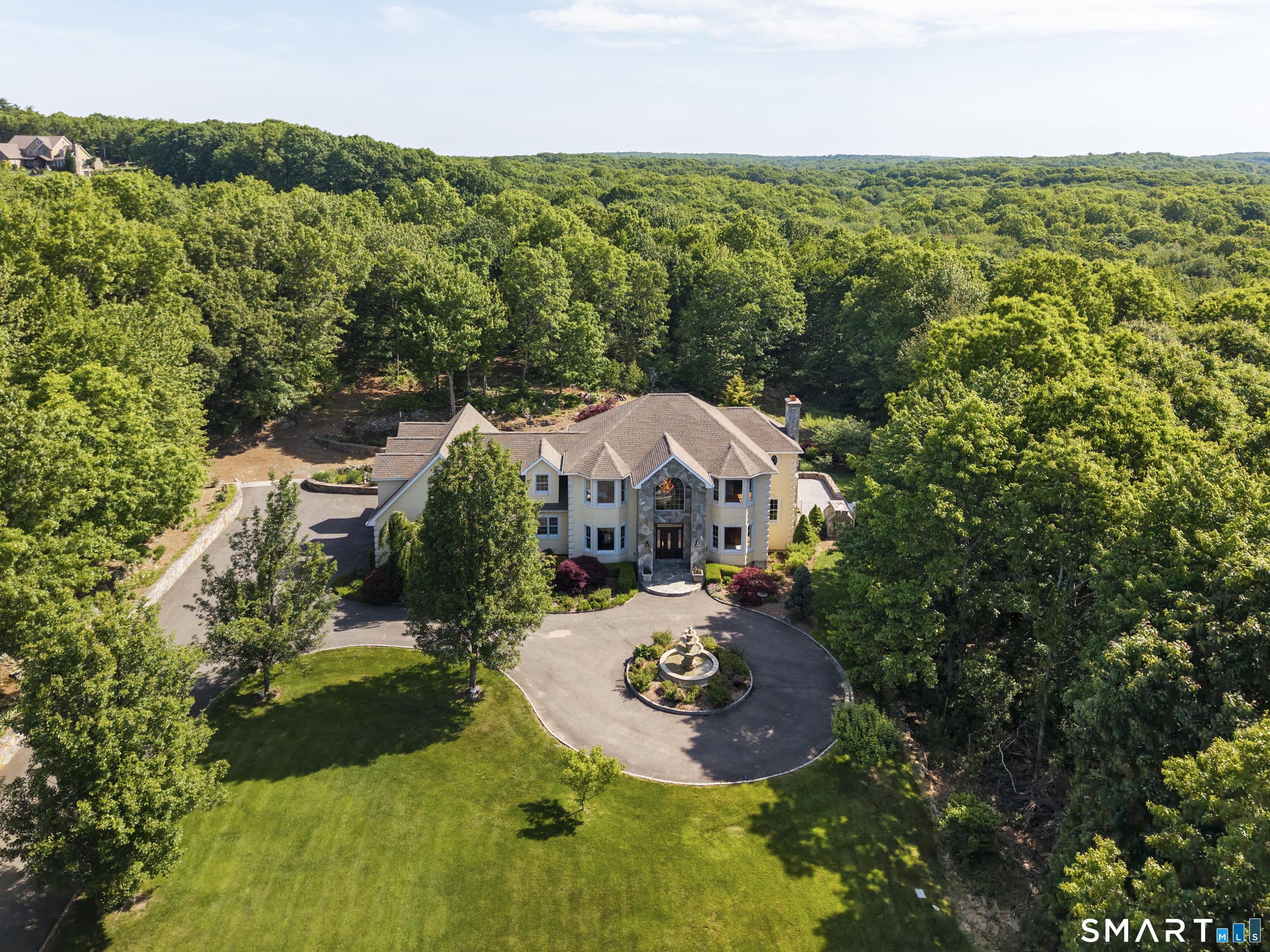 46 Andrews Road Wolcott, CT 06716 - Photo 2 of 38